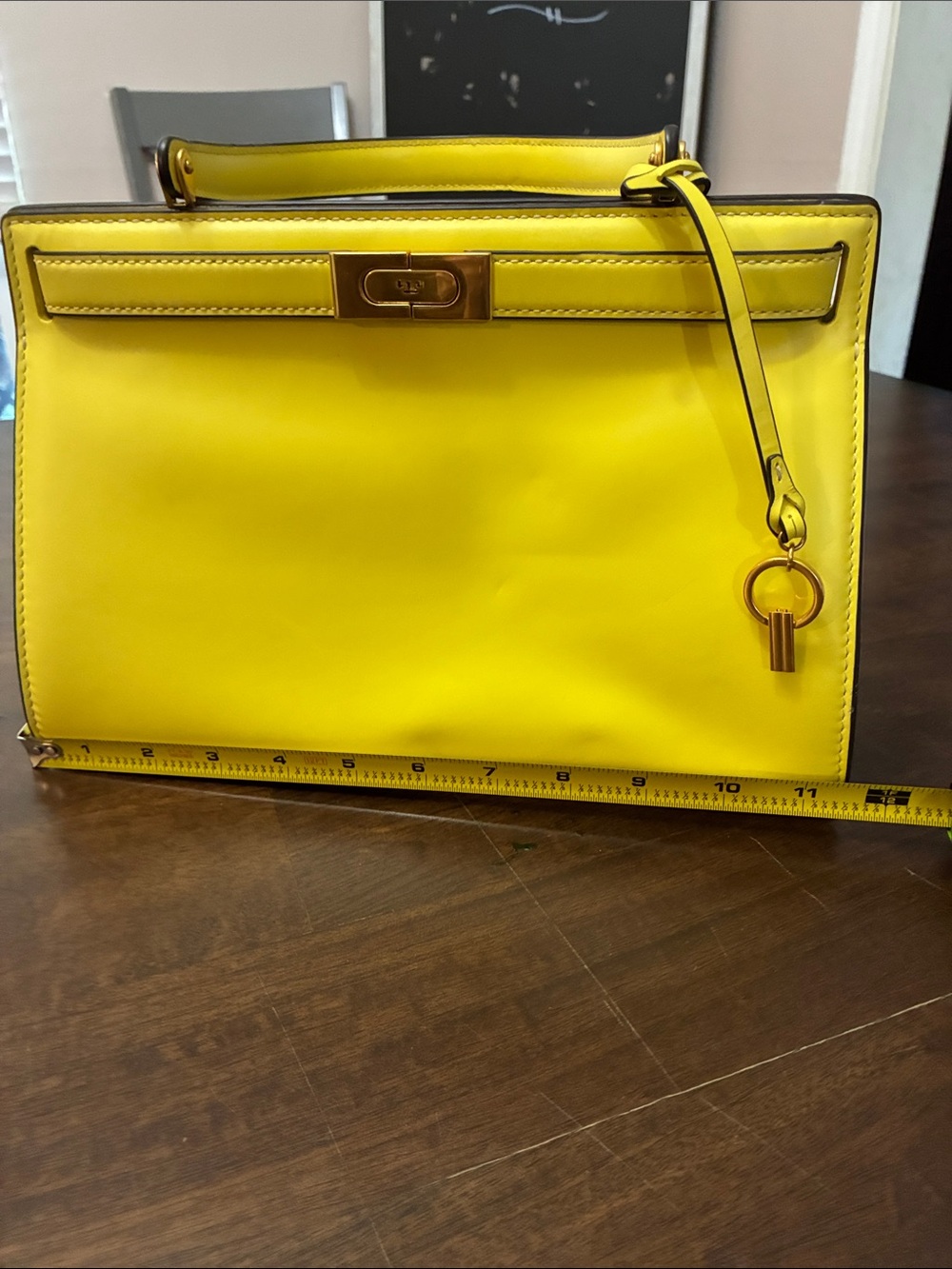 Tory Burch - Picture 3 of 9